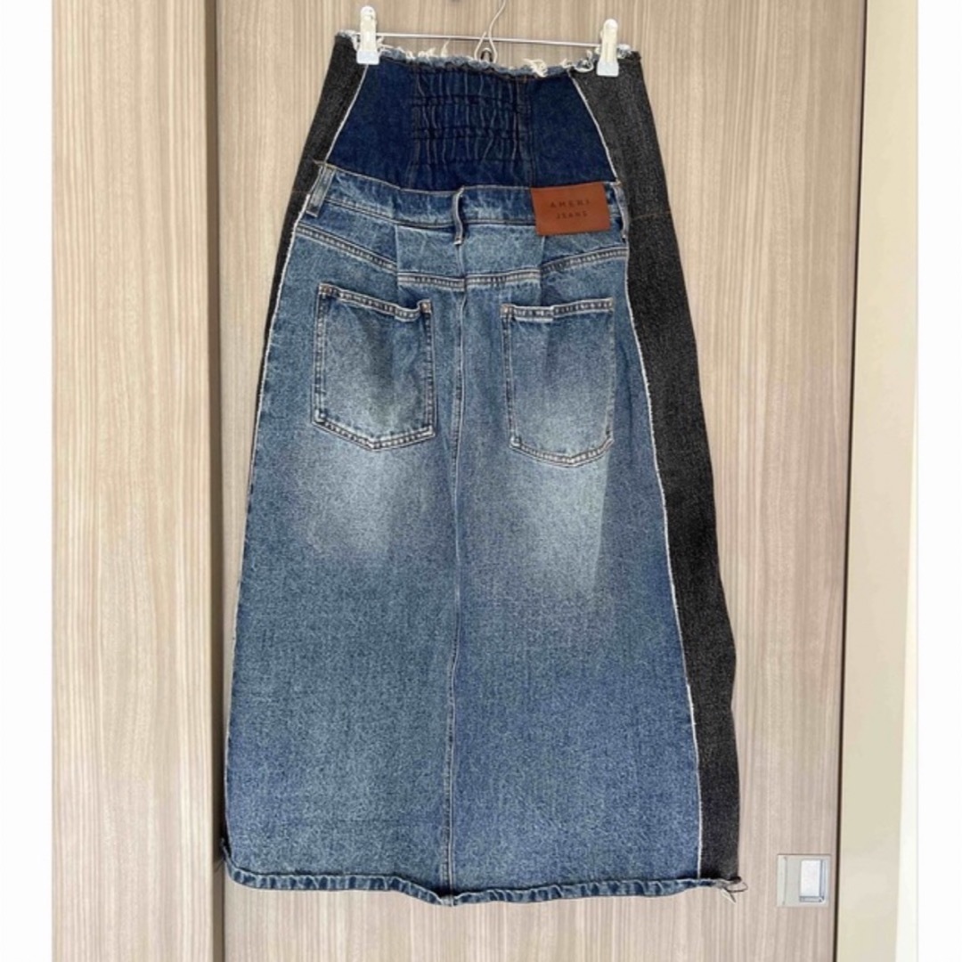 Ameri VINTAGE(アメリヴィンテージ)のAMERI REMAKE LIKE DENIM SKIRT レディースのスカート(ロングスカート)の商品写真