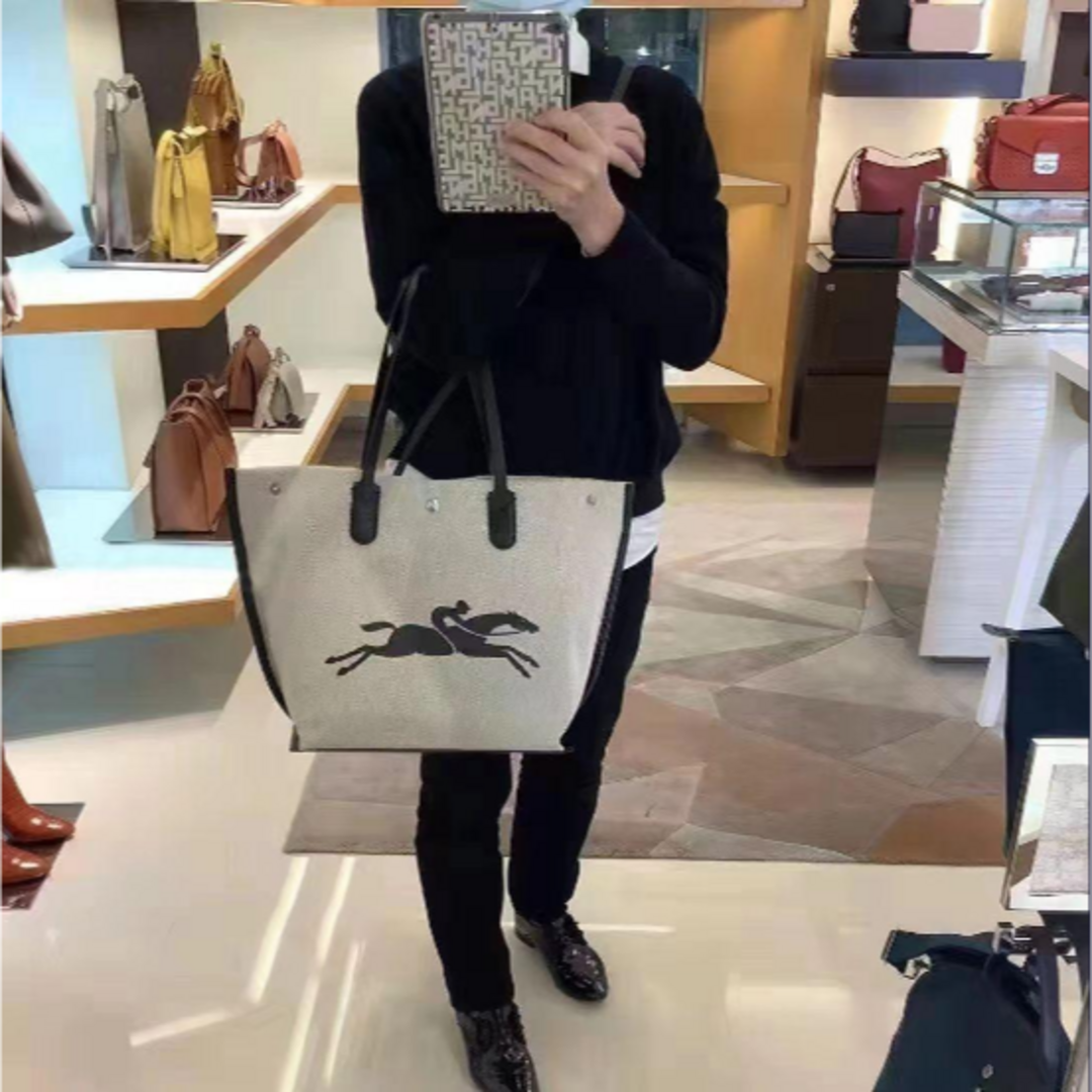 LONGCHAMP - 新品未使用ロンシャン LONGCHAMP ロゾ Lサイズ キャンバス