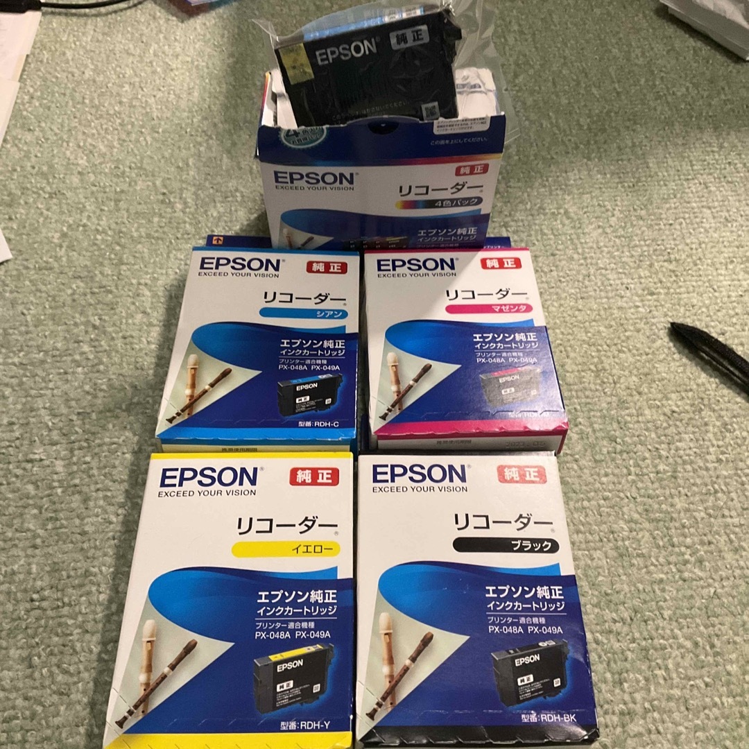 EPSON(エプソン)のEPSON インクカートリッジ RDH-4CL 4色＋シアン単品1つ（合計5個 インテリア/住まい/日用品のオフィス用品(その他)の商品写真