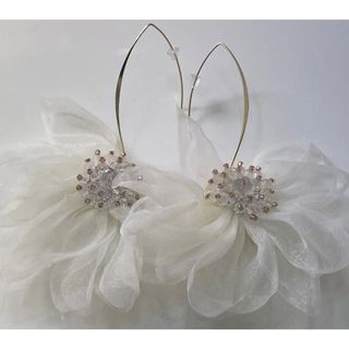 未使用★お花ピアス★フラワーピアス★ウエディング★花嫁(ピアス)