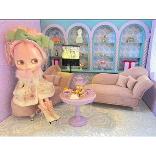 新品❤️ドール兼⭐️アクセサリーケース♪2WAYベルベットカウチソファー(小物入れ)