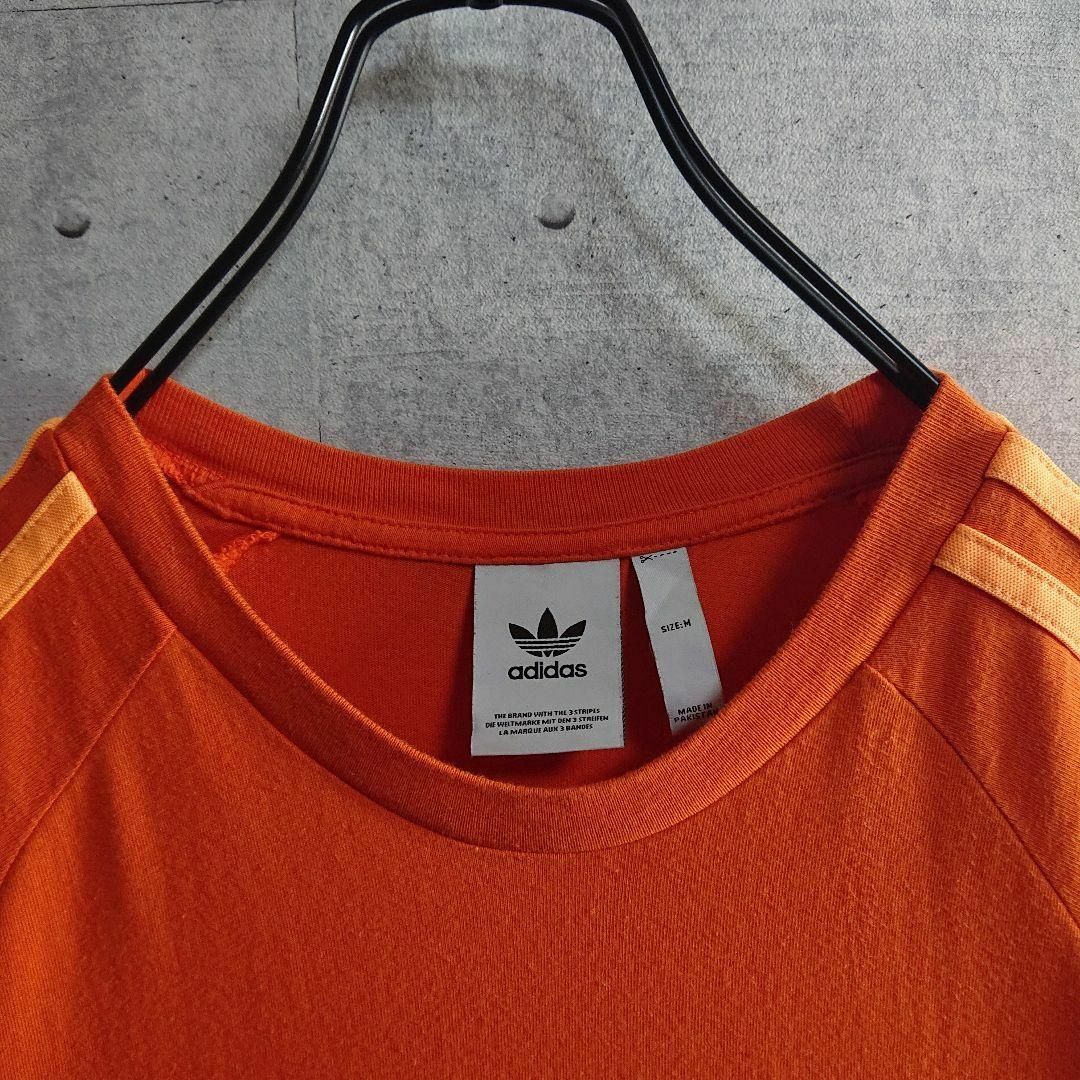 adidas(アディダス)の【adidas】大人気 トレフォイル 刺繍ロゴ 3本ライン Tシャツ 橙 M メンズのトップス(Tシャツ/カットソー(半袖/袖なし))の商品写真