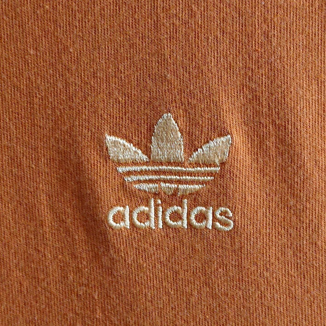 adidas(アディダス)の【adidas】大人気 トレフォイル 刺繍ロゴ 3本ライン Tシャツ 橙 M メンズのトップス(Tシャツ/カットソー(半袖/袖なし))の商品写真