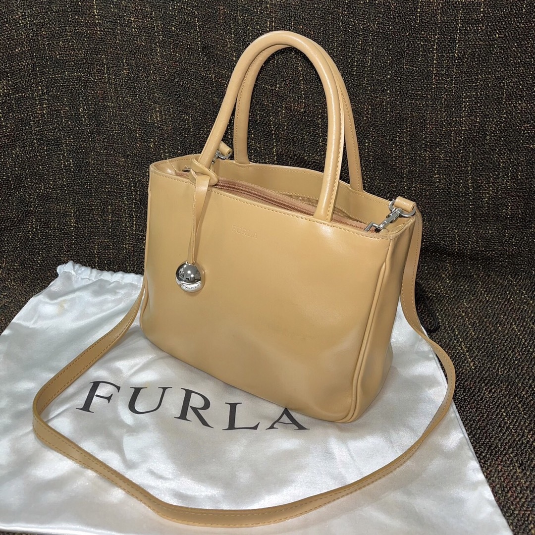 FURLA フルラ　2way ショルダーバッグ　トートバッグ イエロー ベージュショルダーバッグ