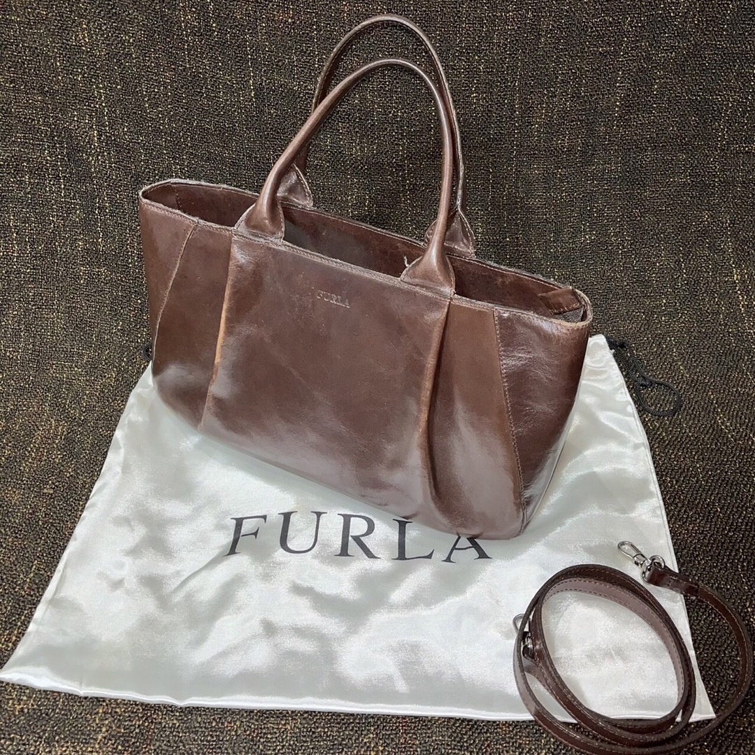 Furla(フルラ)のFURLA フルラ　2Way トートバッグ　ショルダーバッグ　ブラウン レディースのバッグ(ショルダーバッグ)の商品写真