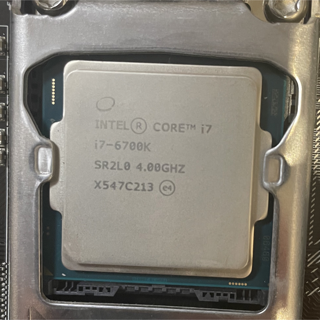 intel - Intel Core i7 6700K 動作確認済み 付属品なしの通販 by ...