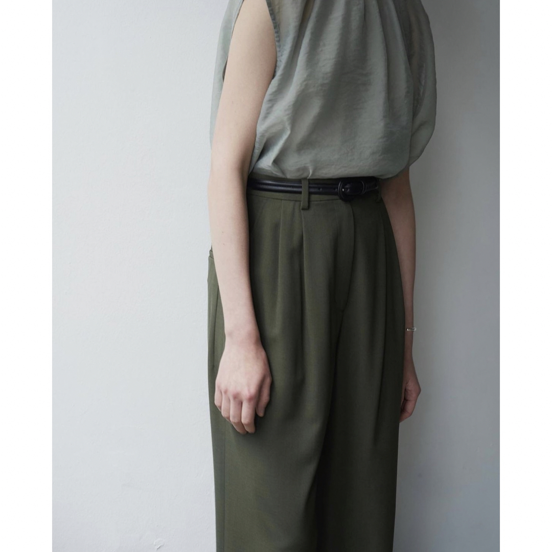 CLANE(クラネ)のクラネ CLANE BASIC TUCK PANTS/ベーシックタックパンツ レディースのパンツ(カジュアルパンツ)の商品写真