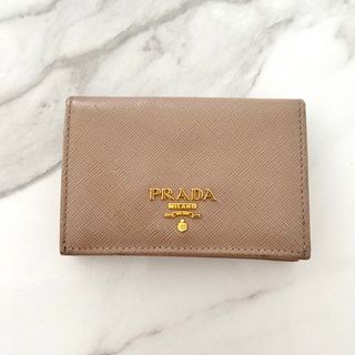 プラダ(PRADA)のプラダ　名刺入れ　PRADA カードケース　ピンクベージュ(名刺入れ/定期入れ)