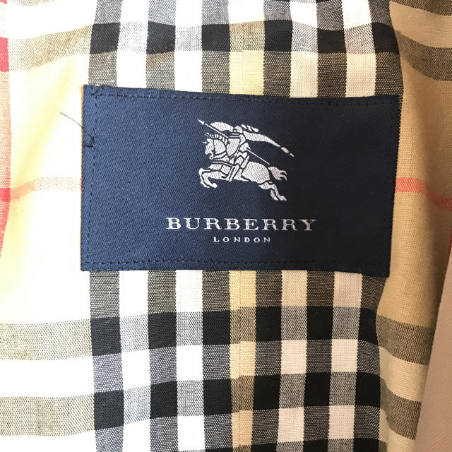 BURBERRY(バーバリー)のふう様専用《超美品》バーバリートレンチコート レディースのジャケット/アウター(トレンチコート)の商品写真