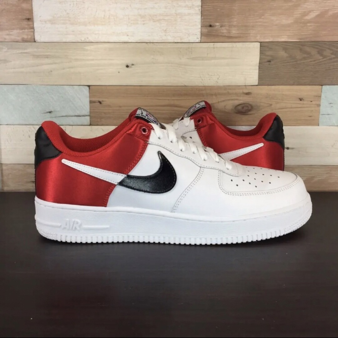 NIKE エアフォース1 07 Lv8 28.5 美品