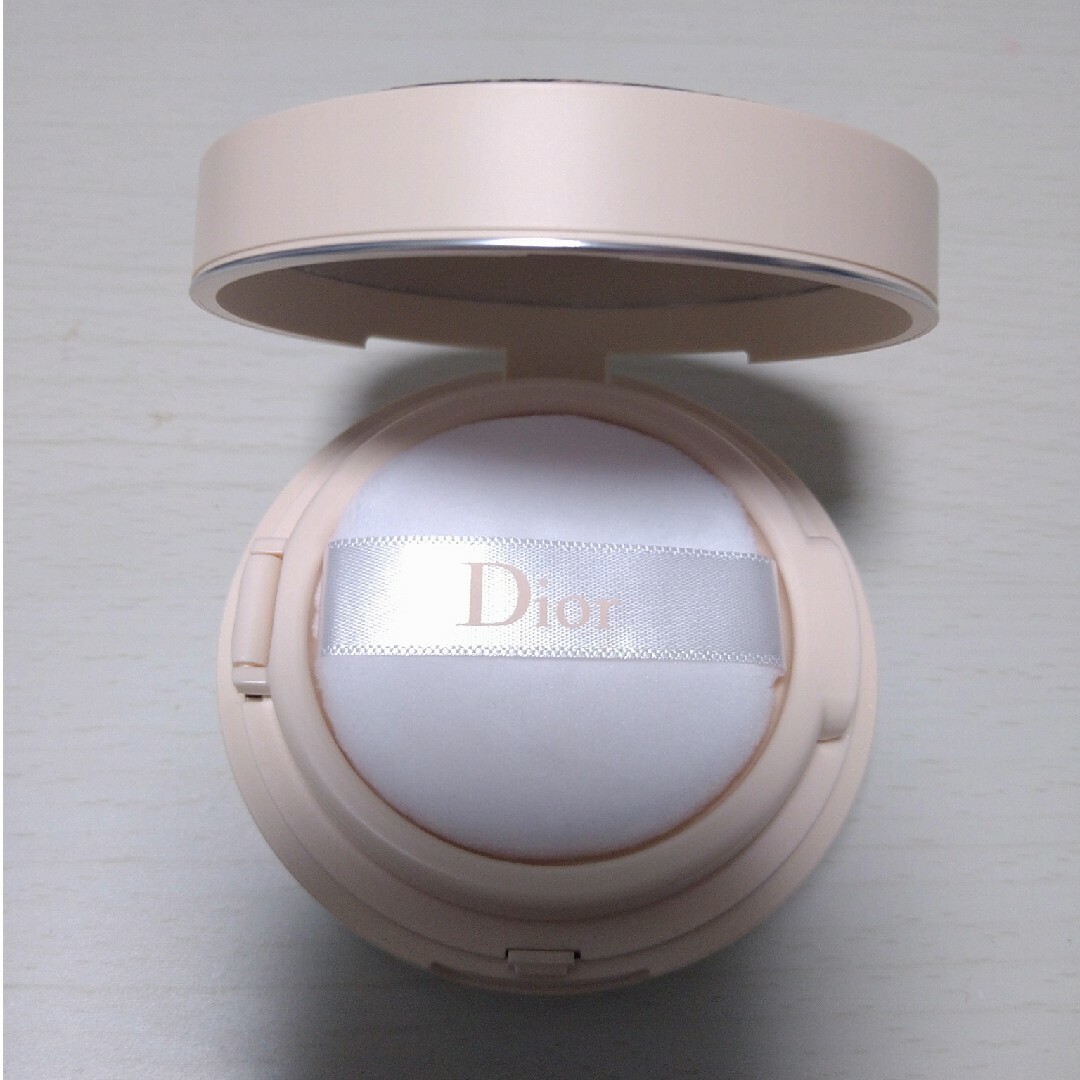 ★限定パッケージ★ Dior クッションパウダーローズ★未使用