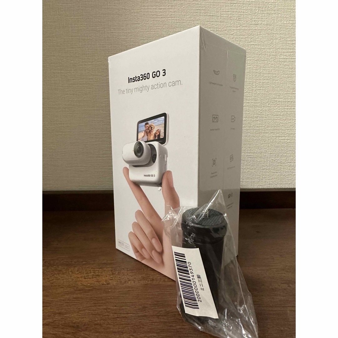 新品・未開封!】 Insta360 GO 3 64GB ミニ三脚付き 新品・未開封!】 Insta360 GO 3 64GB ミニ三脚付き
