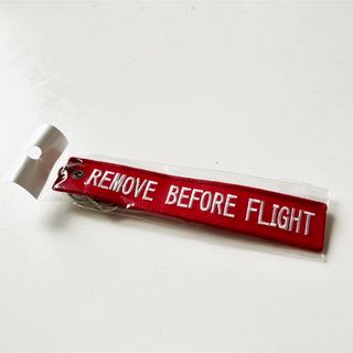 自衛隊グッズ　REMOVE BEFORE FLIGHTタグ キー(その他)