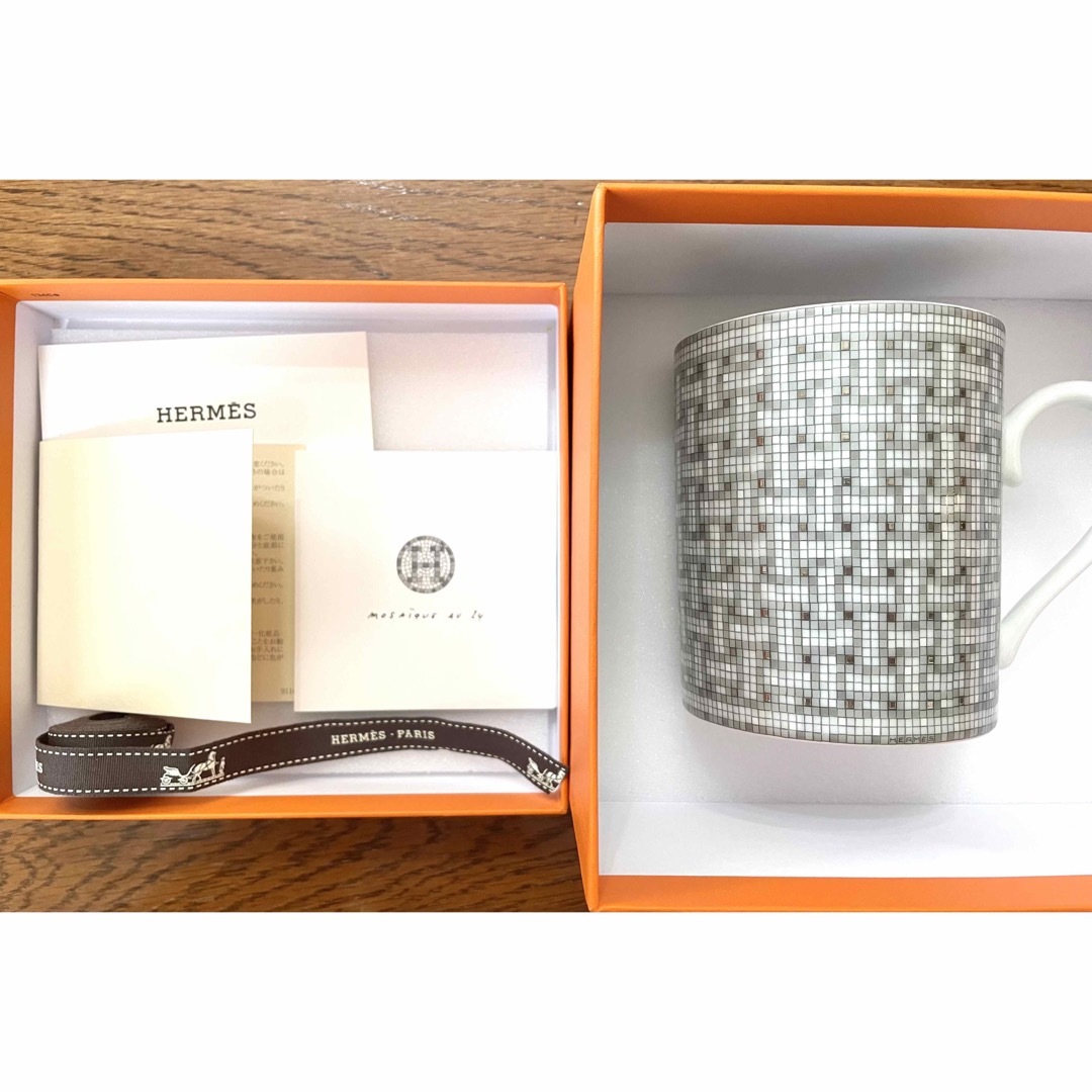 Hermes(エルメス)のRi様専用エルメス　モザイク　マグカップ　新品 インテリア/住まい/日用品のキッチン/食器(グラス/カップ)の商品写真