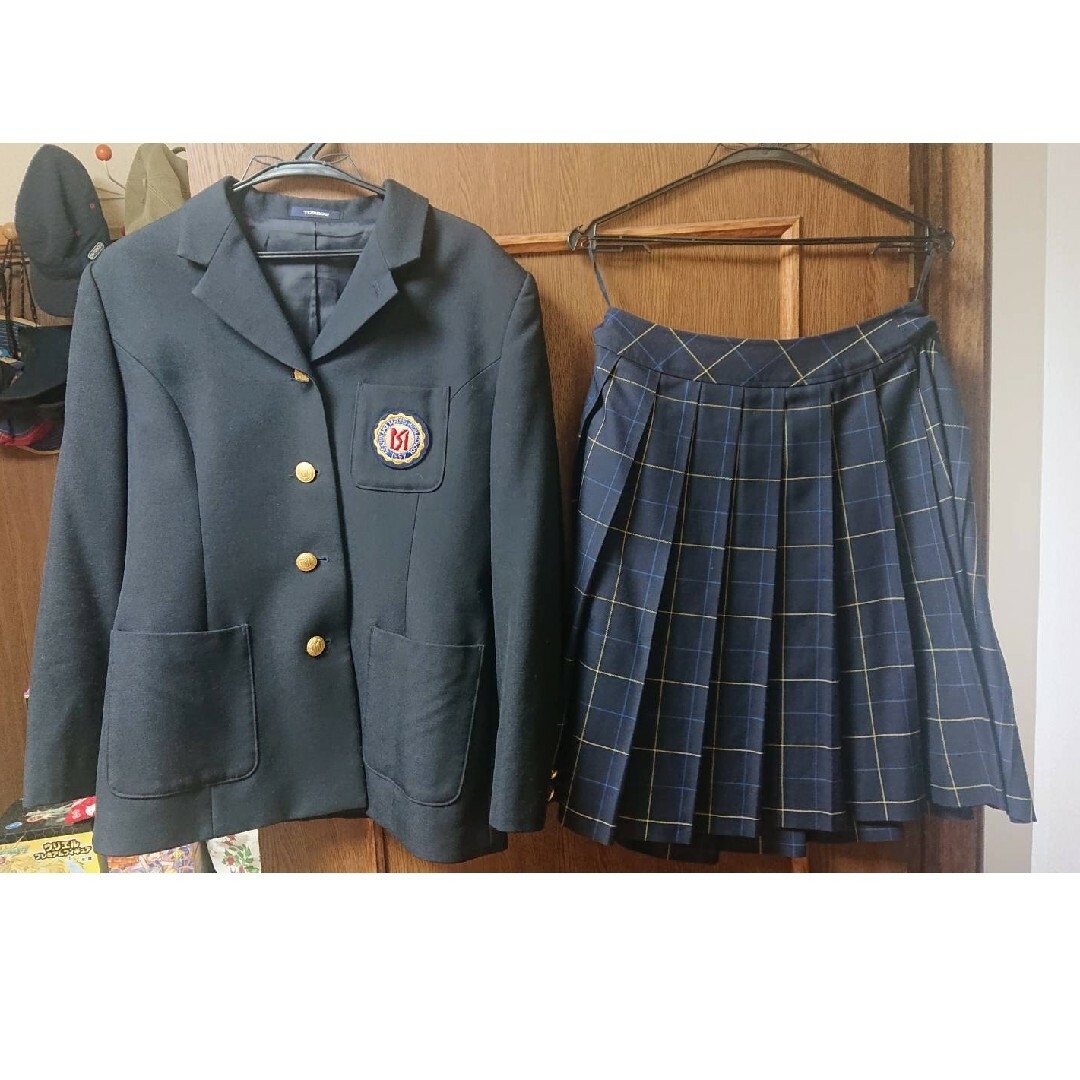 TOMBOW - 高校 制服 女子高校生 本物 ブレザーの通販 by ノナ's shop ...