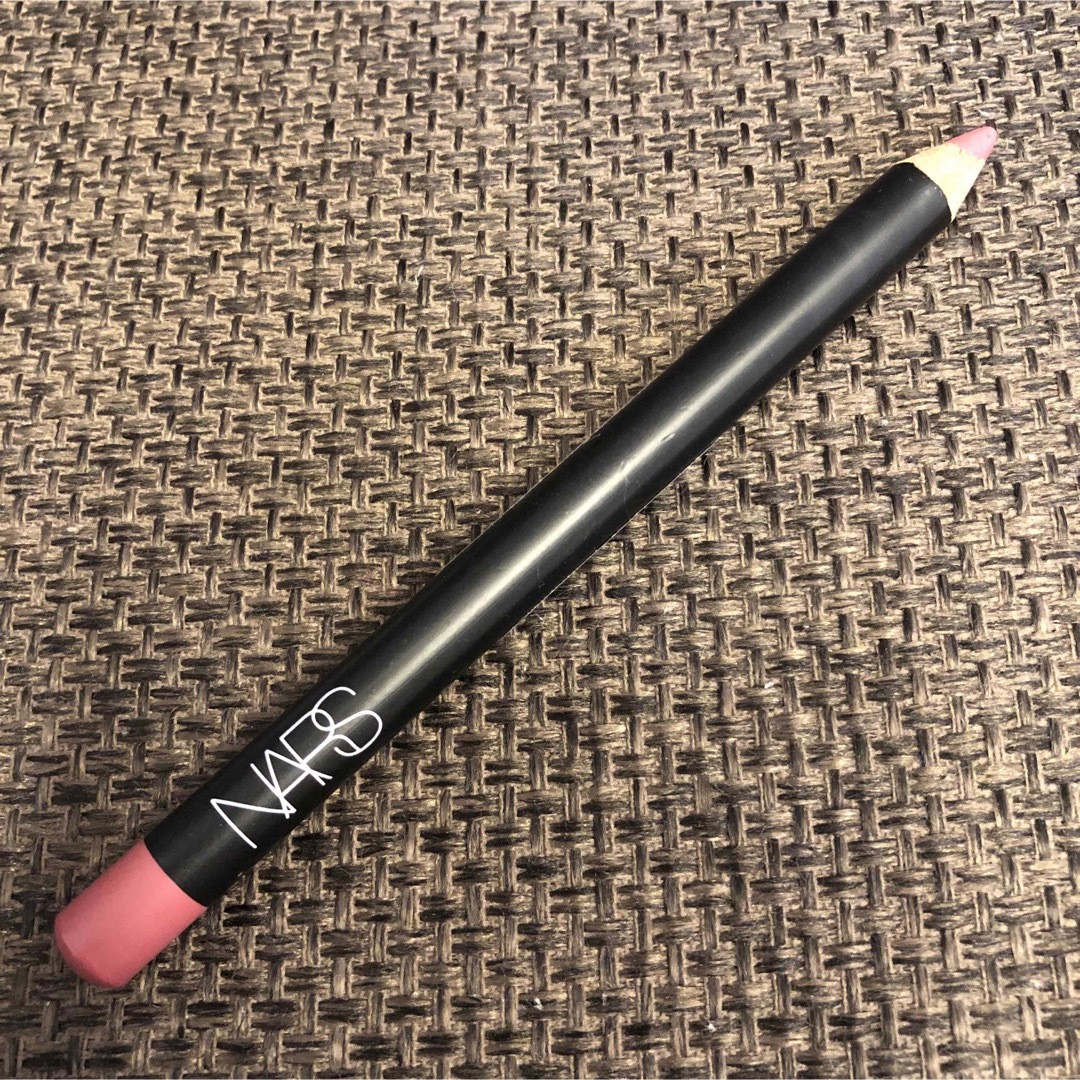 NARS(ナーズ)のナーズ プレシジョンリップライナー 9075 コスメ/美容のベースメイク/化粧品(リップライナー)の商品写真