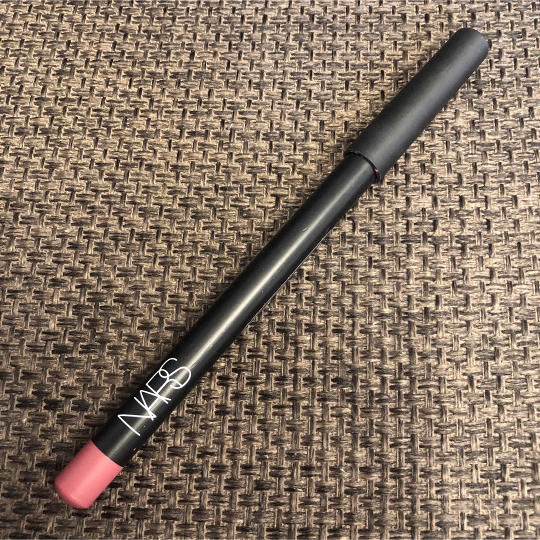 NARS(ナーズ)のナーズ プレシジョンリップライナー 9075 コスメ/美容のベースメイク/化粧品(リップライナー)の商品写真