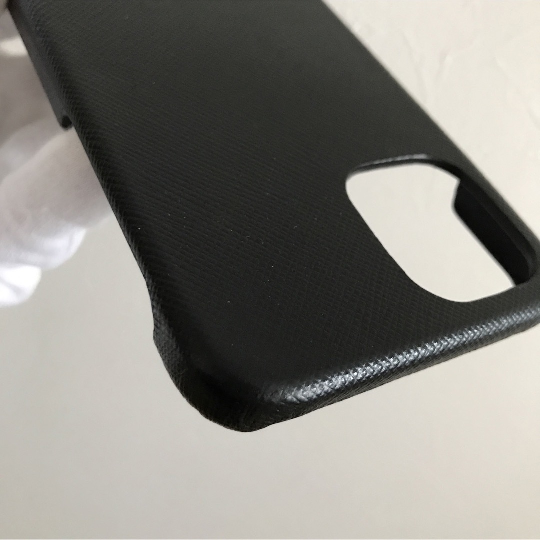 プラダ　iPhoneケース　美品☆　サフィアーノ　黒