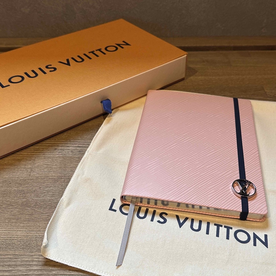 LOUIS VUITTON】GUSTAVE MM ノートブック-