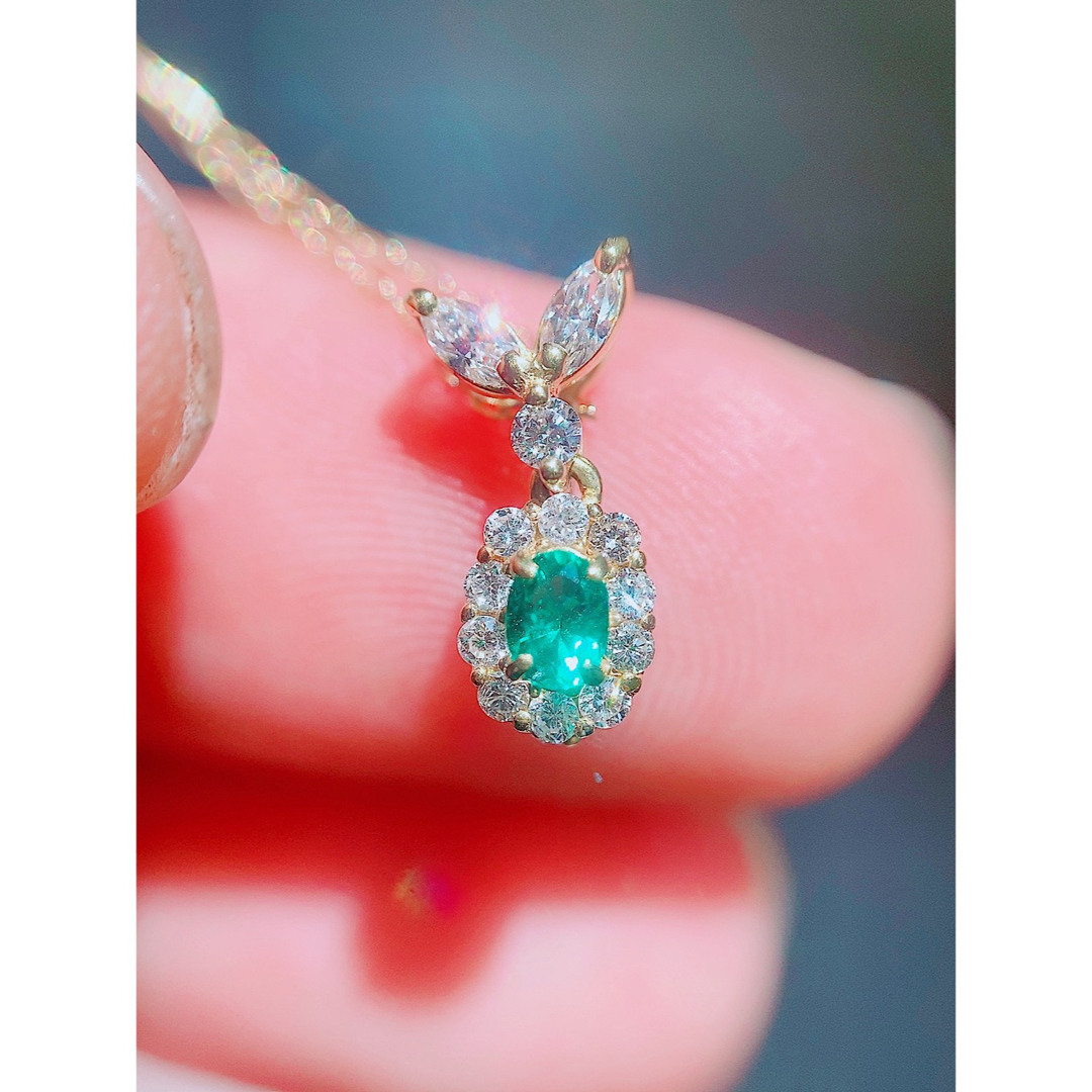 ☆0.10ct☆✨エメラルド0.23ctダイヤモンドK18ペンダントネックレス-