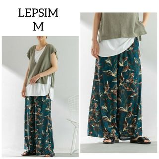 レプシィム(LEPSIM)のタグなし未使用 LEPSIM ヨウリュウ柄パンツ イージーパンツ レディース(カジュアルパンツ)