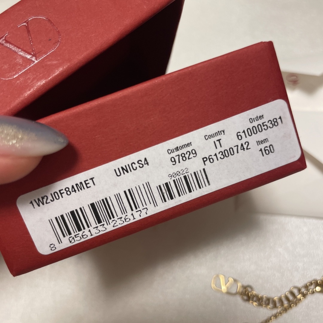 VALENTINO - 最終値下げ正規品 valentino Vロゴ シグネチャー メタル