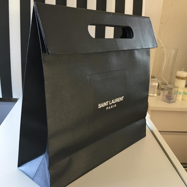SAINT LAURENT - 正規品♡*.新品 Saint Laurentサンローラン SAINT LAURENT - 正規品♡*.新品 Saint Laurentサンローラン