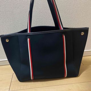 トミーヒルフィガー(TOMMY HILFIGER)のtommy hilfiger トートバッグ(トートバッグ)