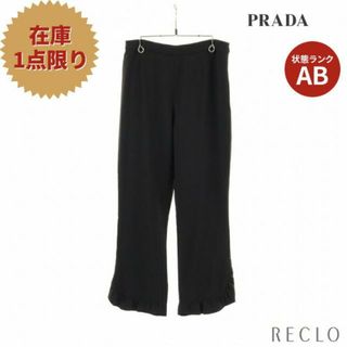 プラダ(PRADA)の パンツ ブラック 裾フリル(カジュアルパンツ)