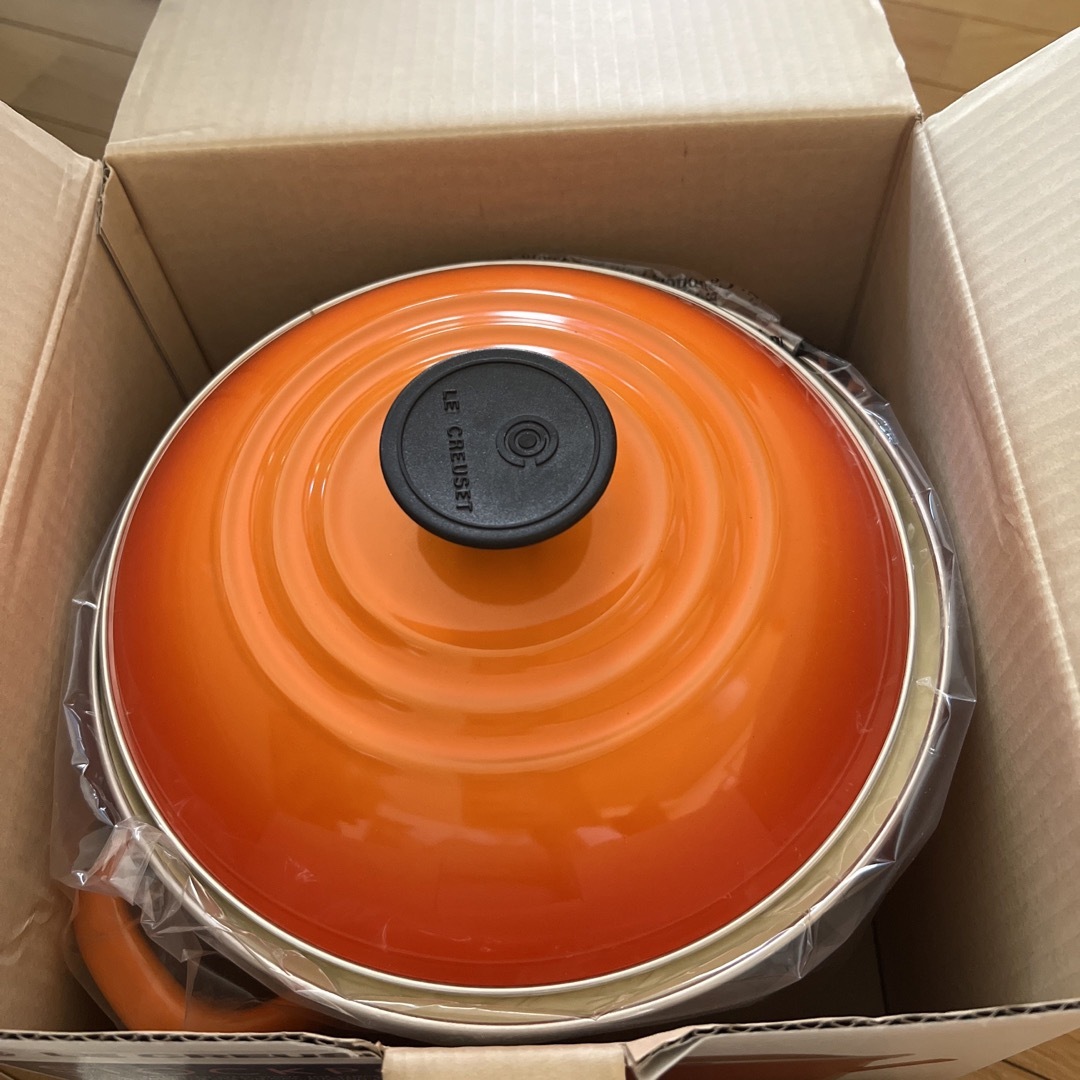 LE CREUSET(ルクルーゼ)の新品未使用　ル・クルーゼ インテリア/住まい/日用品のキッチン/食器(鍋/フライパン)の商品写真