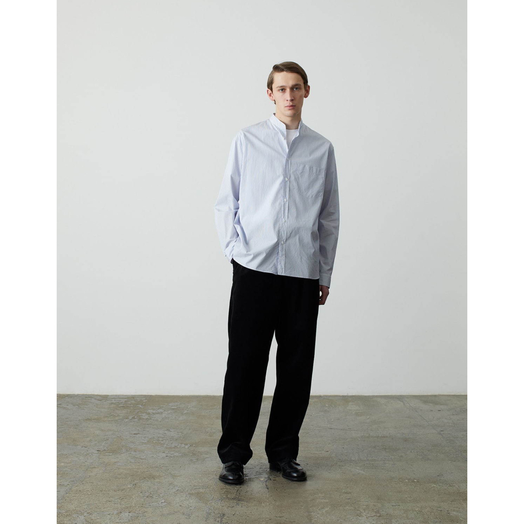 The CLASIK 21aw colorless shirt