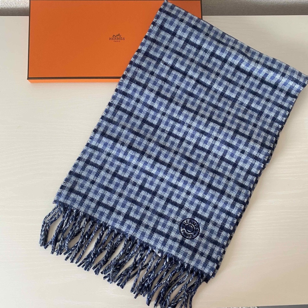 新品箱付き エルメス カシミアマフラー Hエコセ・レクトヴェルソ www