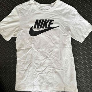 ナイキ(NIKE)のNIKE Tシャツ(Tシャツ/カットソー(半袖/袖なし))