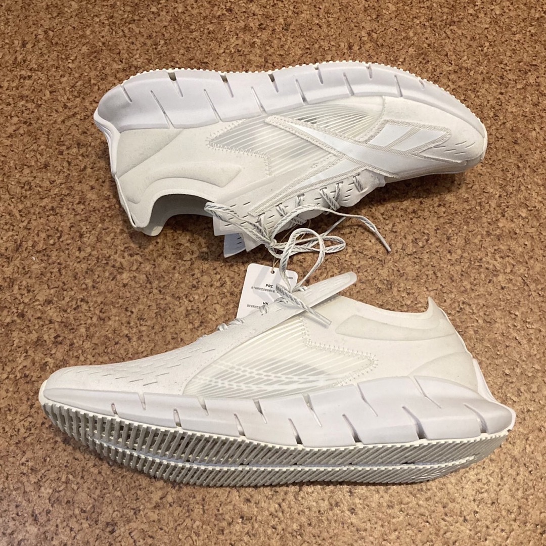 新品未使用 メゾンマルジェラ×リーボック 22AW QUESTION MID-