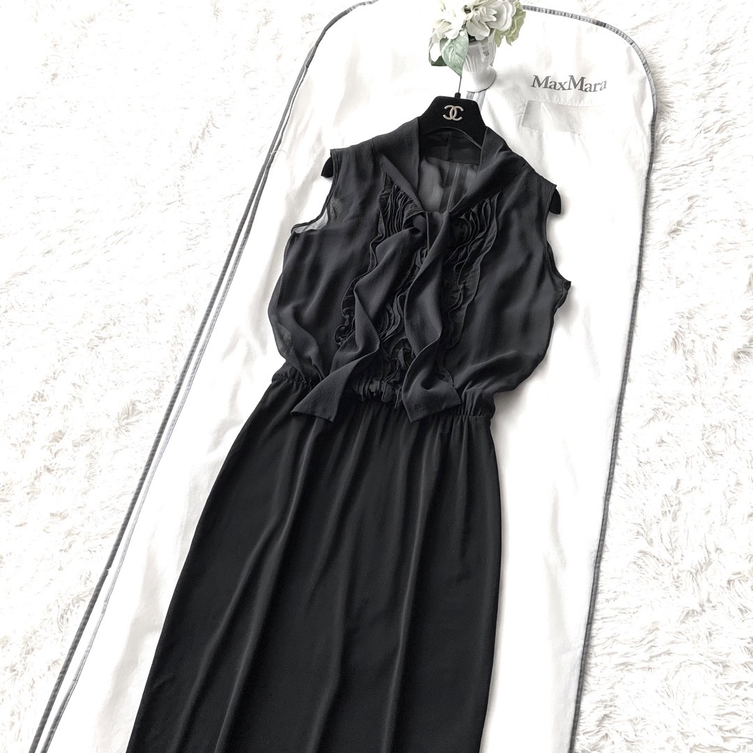 Max Mara - 新品タグ付き‼️マックスマーラ シルク100% ボウタイ
