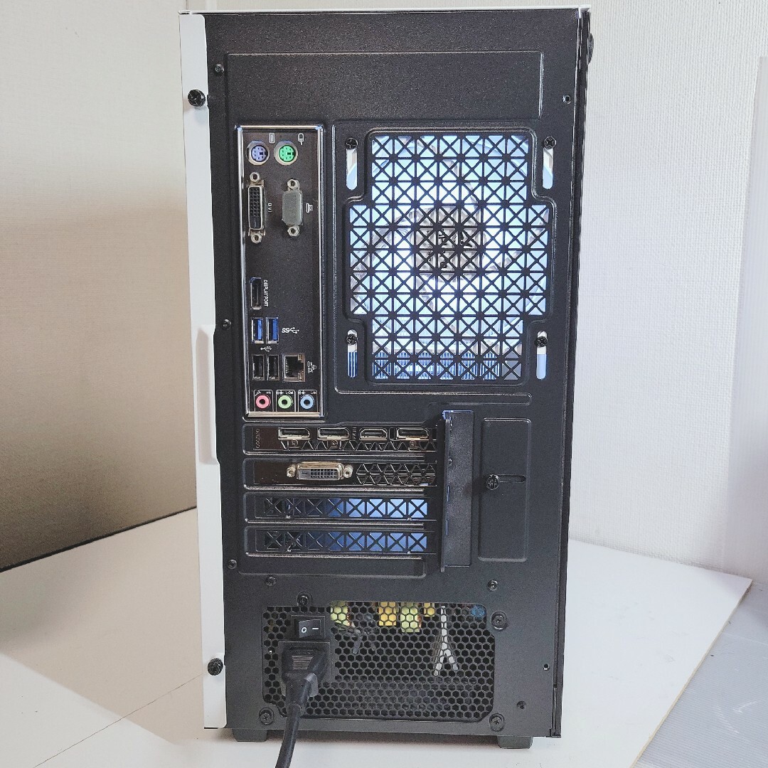自作ゲーミングPC/Core i7-6700/16G/1060の通販 by リスポーン's shop