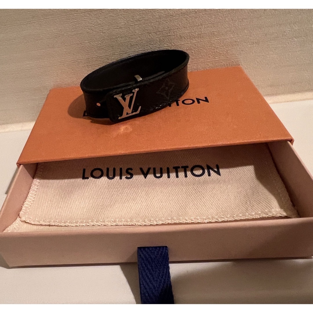 LOUIS VUITTON ブラスレ LVスリム バングル モノグラム