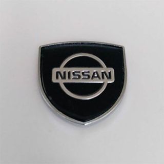 ニッサン(日産)のNISSAN 　　3D金属ステッカー ブラック　1枚(車外アクセサリ)