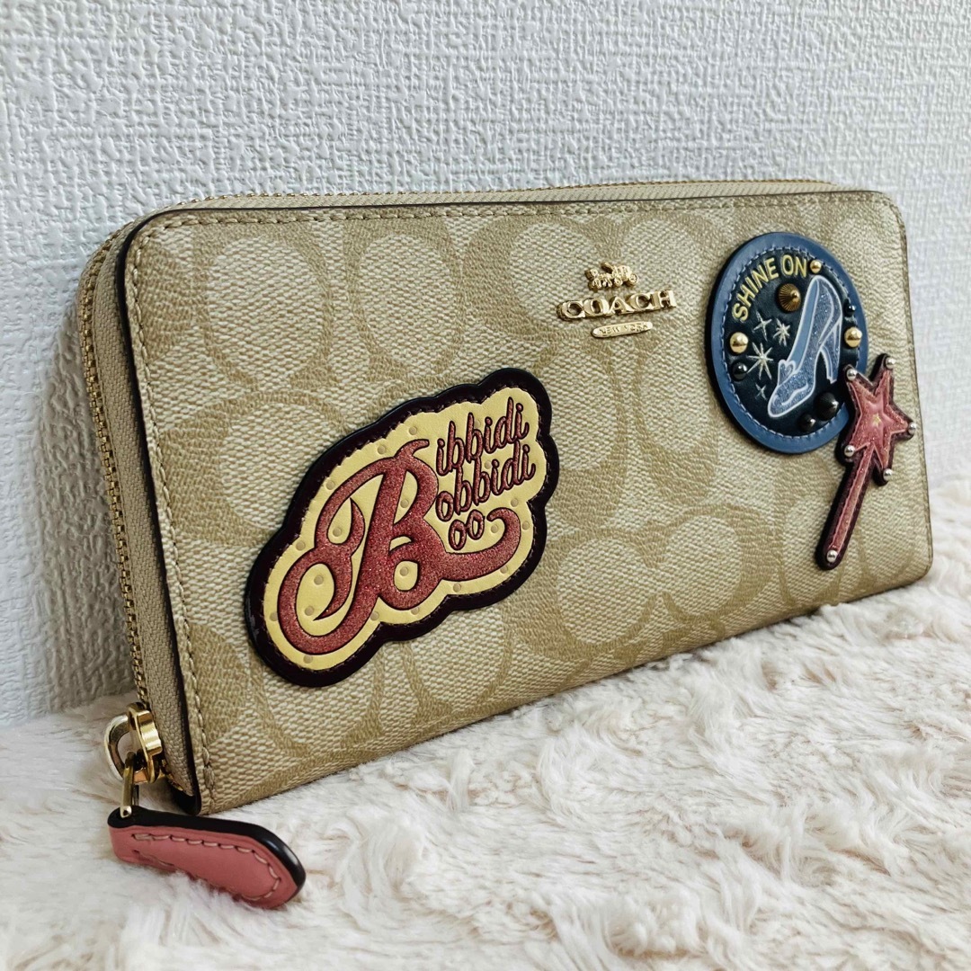 美品】COACH DISNEYコラボ 財布 ラウンドジップ シグネチャー