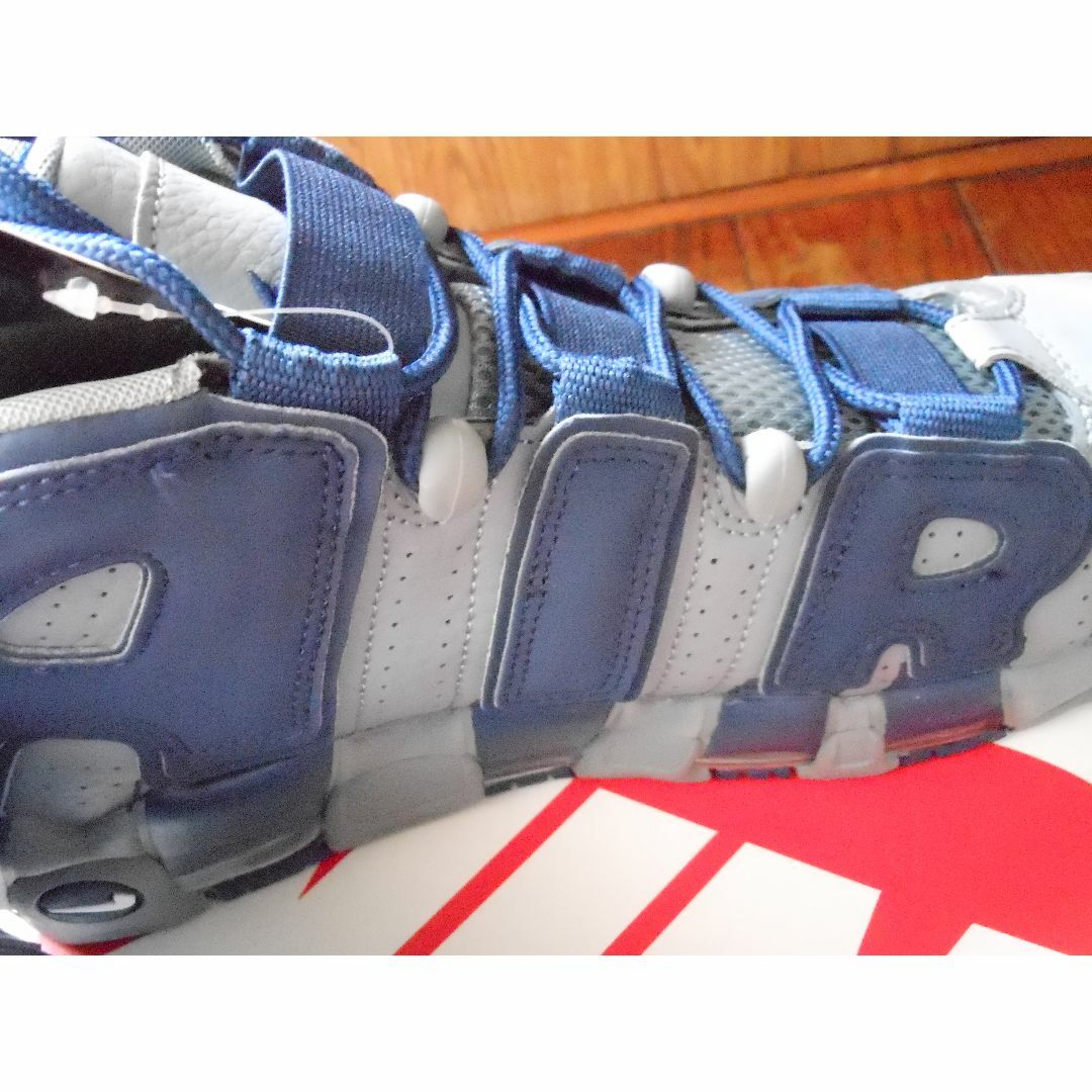 NIKE(ナイキ)の新品ナイキ　NIKE AIR MORE UPTEMPO US10 28.0cm メンズの靴/シューズ(スニーカー)の商品写真