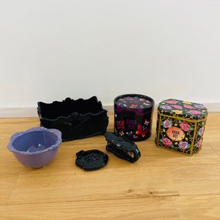 アナスイ(ANNA SUI)の【美品】ANNA SUI アナスイ　小物入れ＆ブラシ＆ミラー他　6点セット(小物入れ)