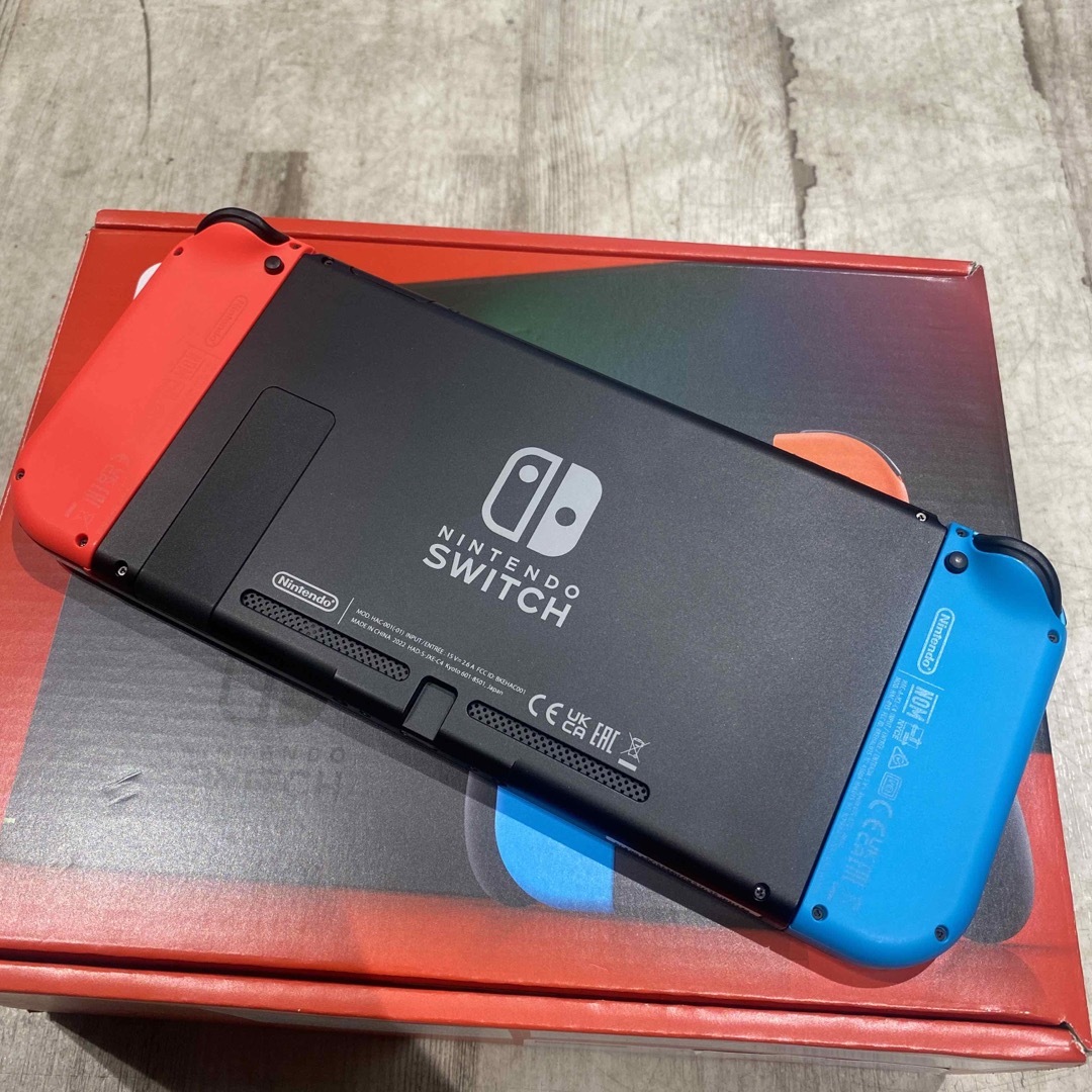 ニンテンドースイッチ 通常 新パケ ネオン