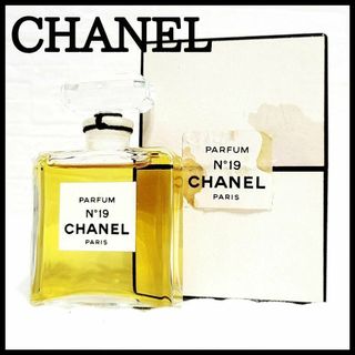 シャネル(CHANEL)の未開栓 CHANEL シャネル 香水 №19 PARFUM パルファム 14mL(香水(女性用))