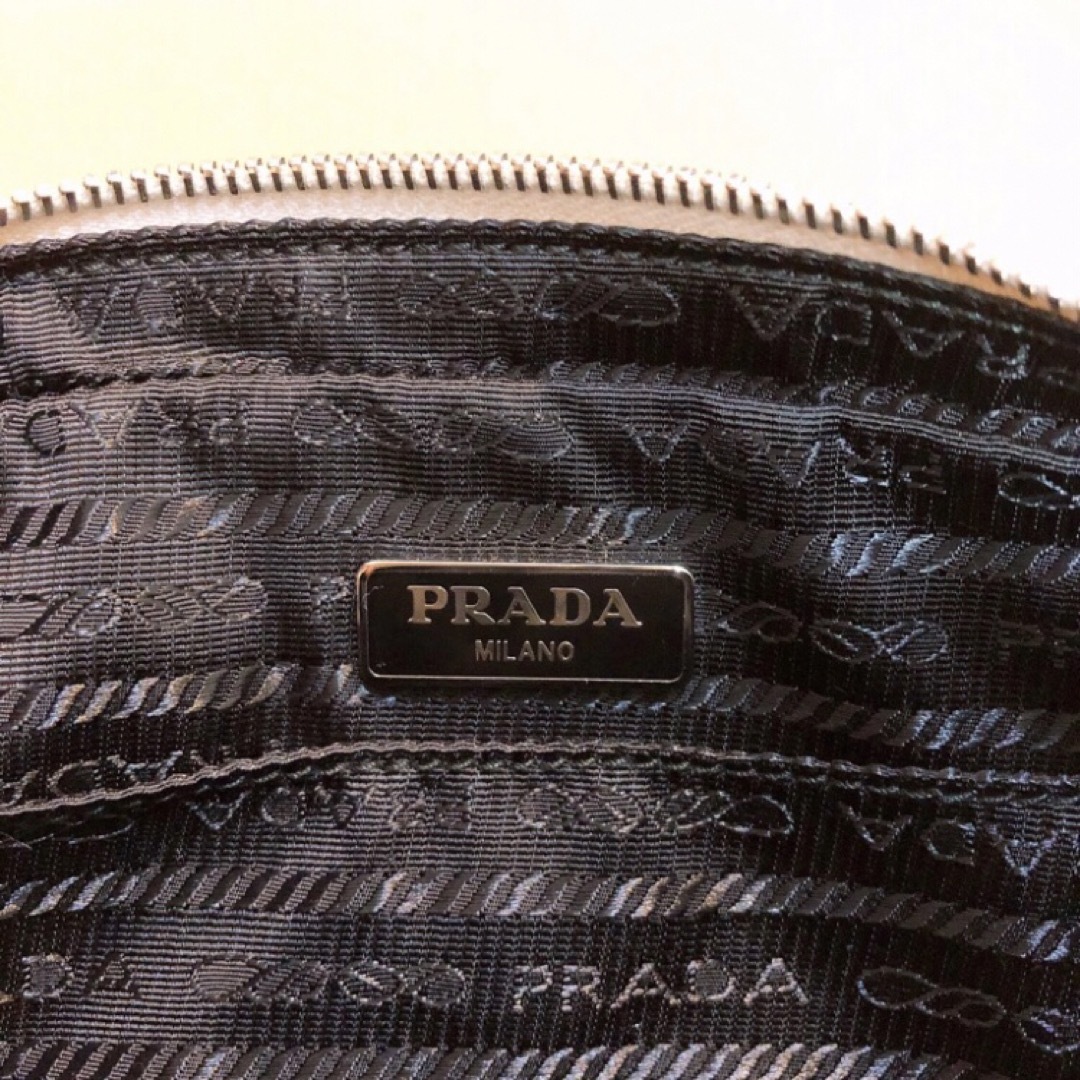 【新品】PRADA プラダ バッグ ハンドバッグ ホワイト