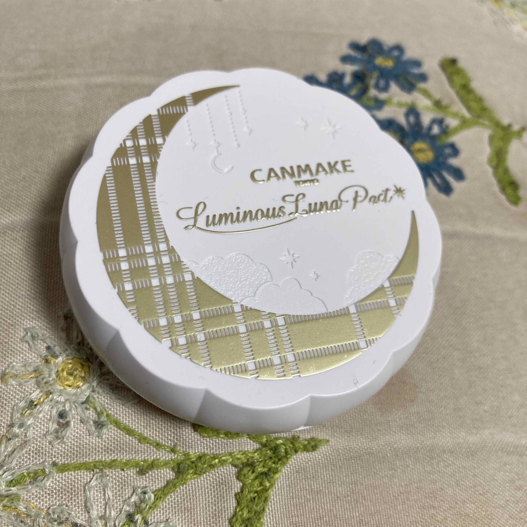 CANMAKE(キャンメイク)のキャンメイク　ルミナスパクト G01 コスメ/美容のベースメイク/化粧品(ファンデーション)の商品写真