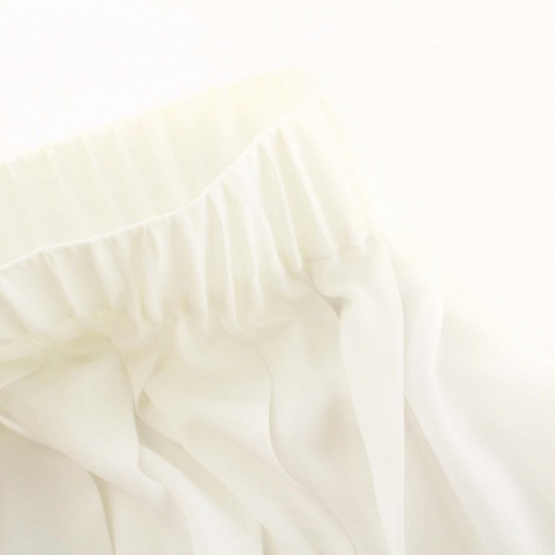 tiara(ティアラ)のティアラ Tiara プリーツスカート ロング シアー ペチコート F 白 レディースのスカート(ロングスカート)の商品写真