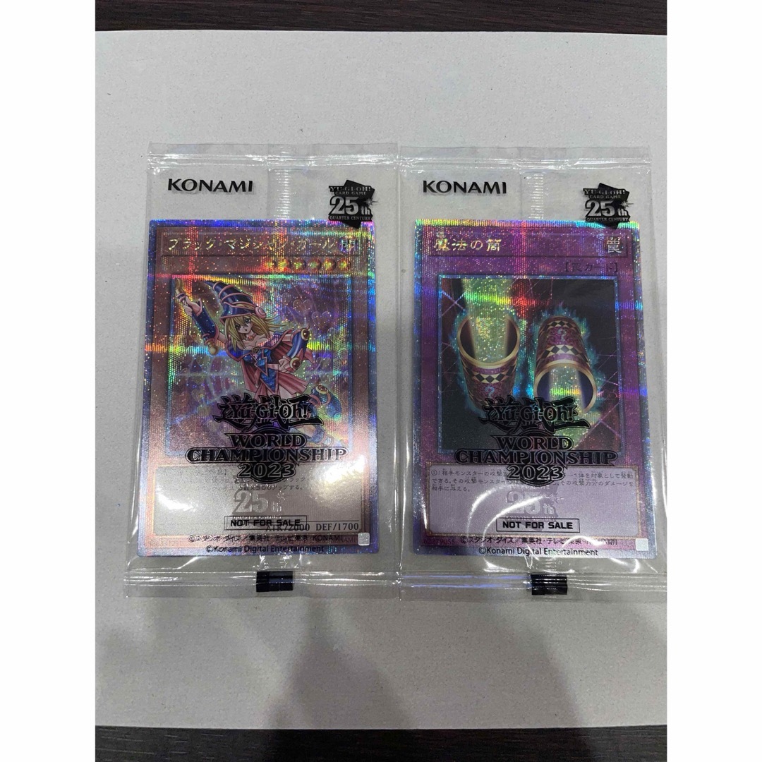 SALE／%OFF 遊戯王wcs ブラック マジシャン ガール 魔法の筒