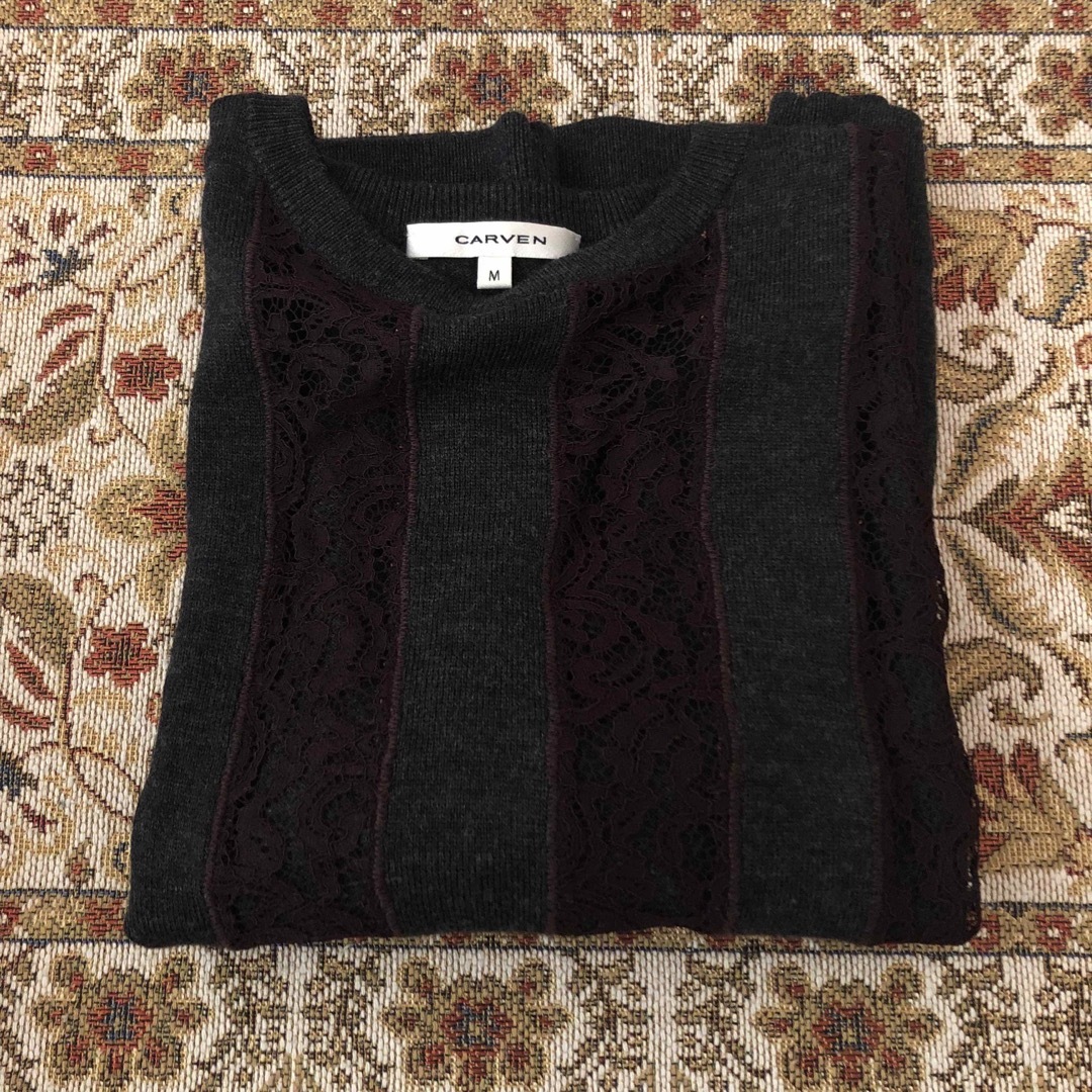CARVEN(カルヴェン)のCARVEN lace grey Knit❤︎ レディースのトップス(カットソー(半袖/袖なし))の商品写真