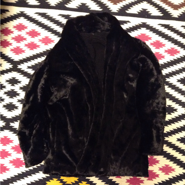 EMODA(エモダ)のEMODAフェイクファーコート レディースのジャケット/アウター(毛皮/ファーコート)の商品写真