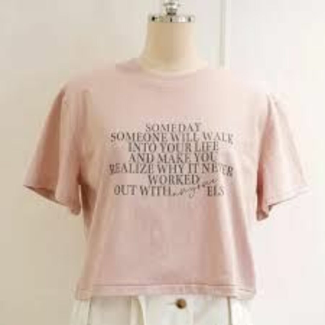 ハーリップトゥ　トロアロゴ　Tシャツ Her lip to（Tシャツ(半袖/袖なし)）のフリマアイテム一覧